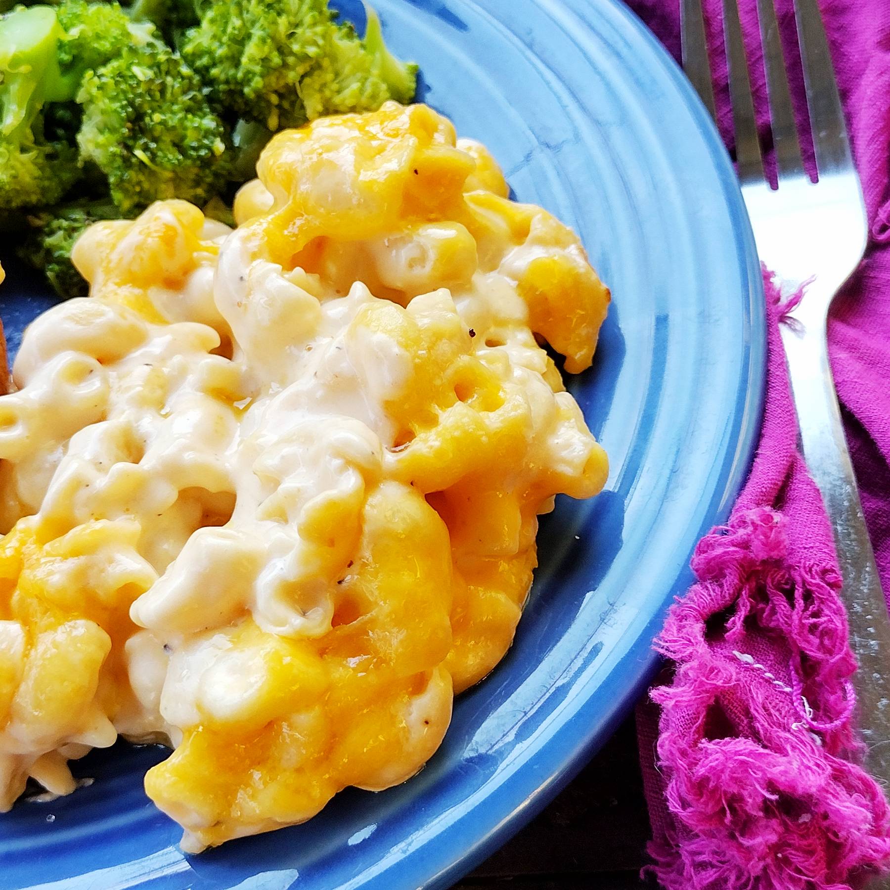 The Easiest and Best Mac and Cheese Recipe - Moon & Hare Studio