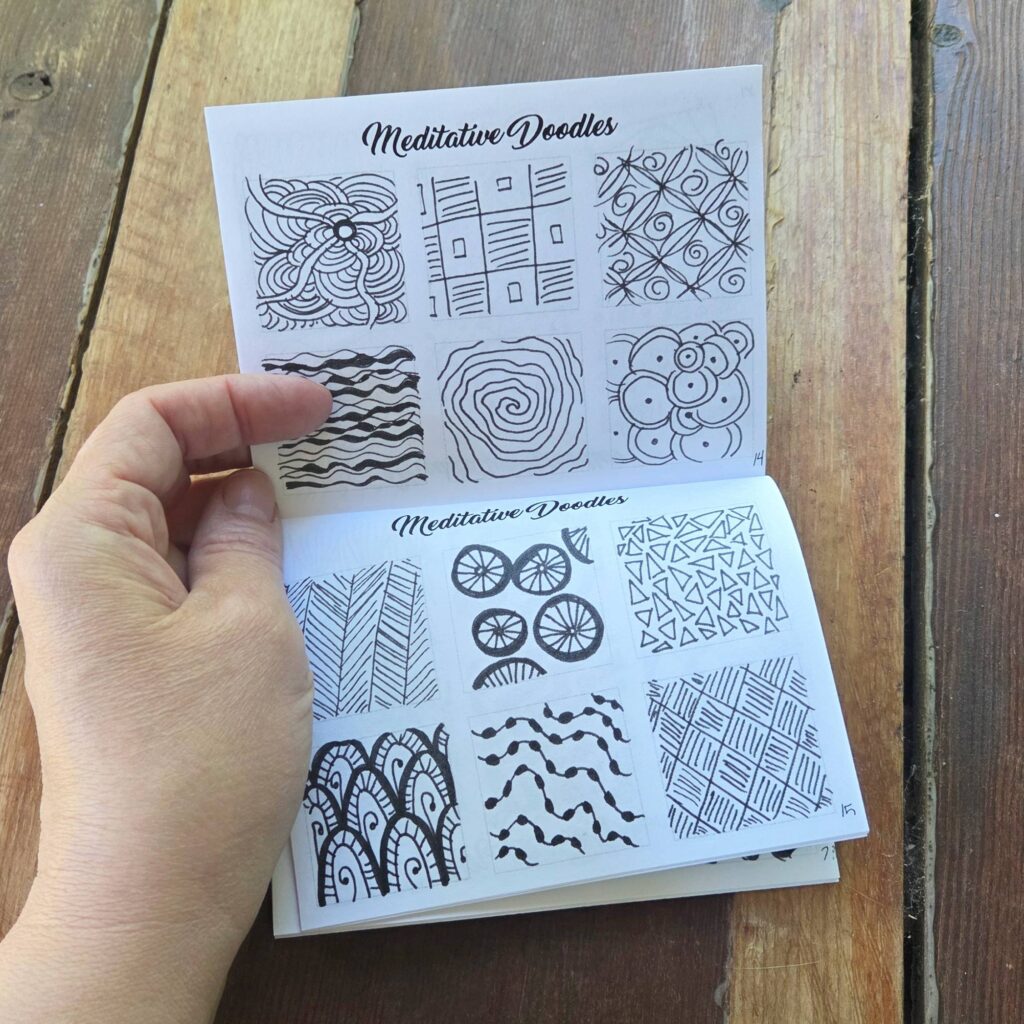 Doodles & Designs: a sourcebook for artists - a zine from Moon & Hare Studio